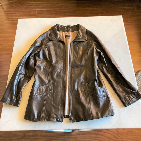 Danier vintage leather jacket / coat (dark brown / espresso), mid length women's - Picture 2 of 13